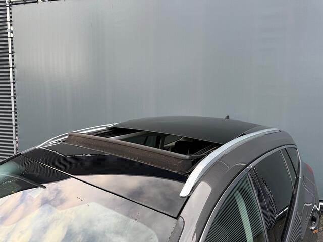 Ford FOCUS Wagon BWJ 11-2020 | 1.5T 150PK Vignale AUTOMAAT | LEER | PANO DAK | TREKHAAK | CAMERA | CLIMA | NAVI | LED | PDC 2X | CARPLAY