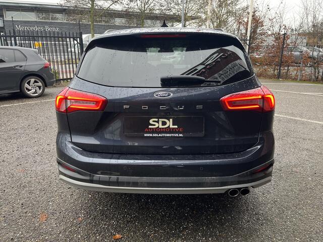 Ford FOCUS Wagon 1.5 EcoBoost Active X Business // ADAPT. CRUISE // DODEHOEK // KEYLESS // CAMERA+SENSOREN // STUUR+STOELVERWARMING // NAVI+CARPLAY //