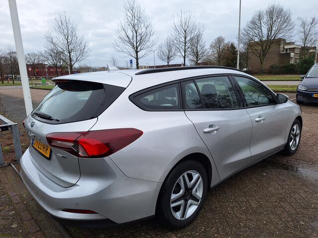Ford FOCUS Wagon 1.0 EcoBoost Hybrid Connected