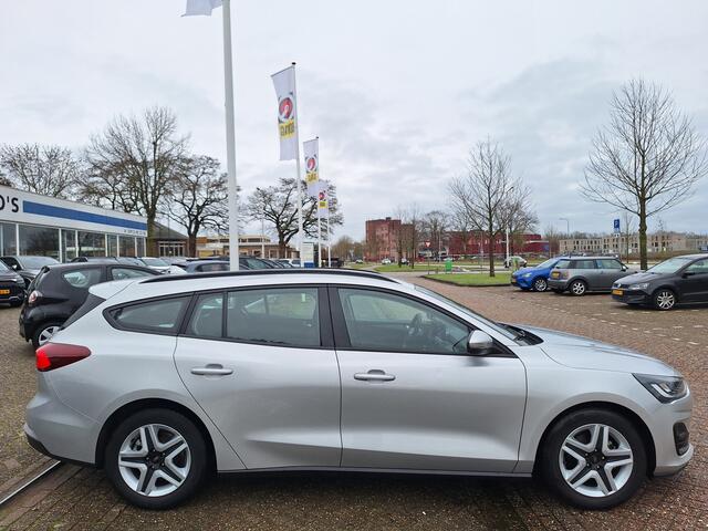 Ford FOCUS Wagon 1.0 EcoBoost Hybrid Connected