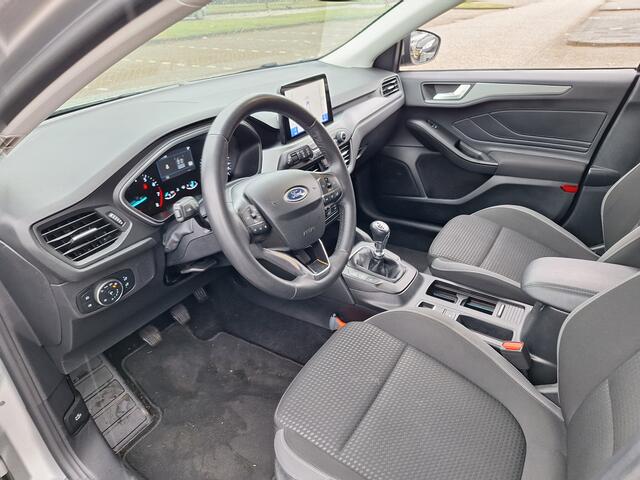 Ford FOCUS Wagon 1.0 EcoBoost Hybrid Connected