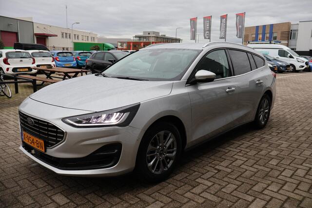 Ford FOCUS Wagon 1.0 Hybrid Titanium 1e Eigenaar | Volledig Onderh | NL-Auto | BTW | Camera | Navi | AD Cruise | Carplay | Driver Assist Pack | DAB | Full Led | Keyless