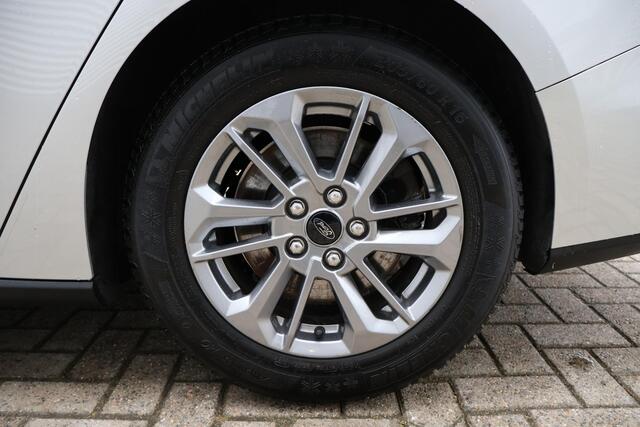 Ford FOCUS Wagon 1.0 Hybrid Titanium 1e Eigenaar | Volledig Onderh | NL-Auto | BTW | Camera | Navi | AD Cruise | Carplay | Driver Assist Pack | DAB | Full Led | Keyless