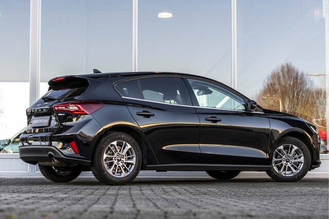 Ford FOCUS 1.0 EcoBoost Hybrid Titanium | NL Auto | Parkeersens. | Carplay