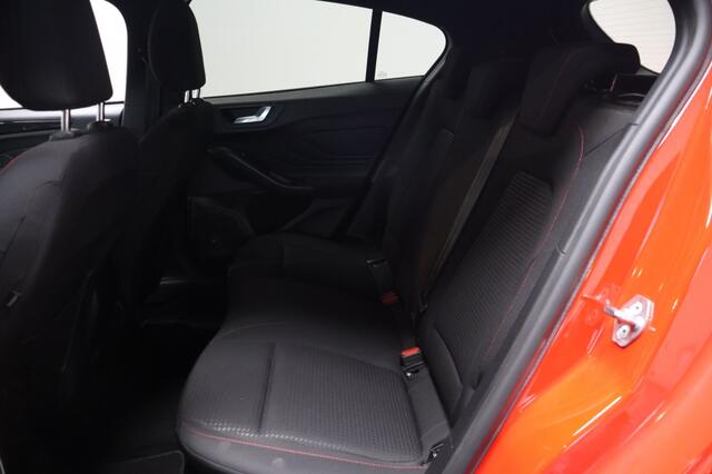 Ford FOCUS 1.5 EcoBoost 150pk ST Line Business | ACC | LED | Keyless