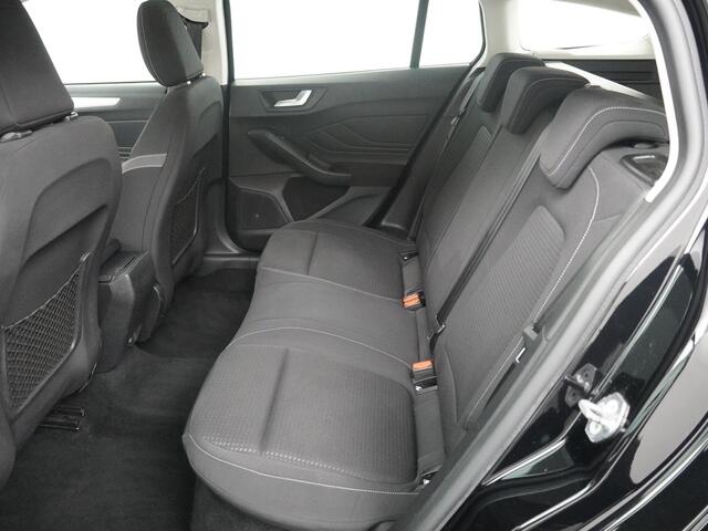 Ford FOCUS Wagon 1.0 EcoBoost Trend Edition Business - Navigatie - Apple Carplay/Android Auto - Lichtmetalen velgen