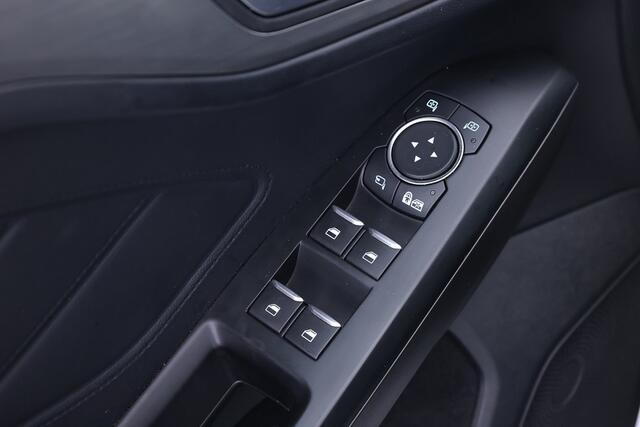 Ford FOCUS Wagon 1.0 EcoBoost Hybrid Titanium X Business ? 1e Eigenaar