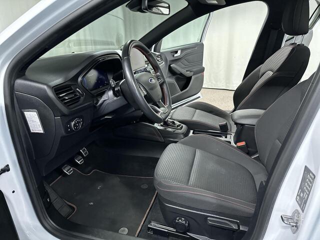 Ford FOCUS 1.0 EcoBoost Hybrid ST Line X Business 155PK | Navi | Led | Winter pakket