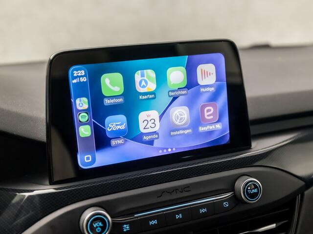 Ford FOCUS 1.0 EcoBoost ST Line Sport (APPLE CARPLAY, GROOT NAVI, ZWART HEMEL, SPORTSTOELEN, LM VELGEN, PARKEERSENSOREN, CRUISE, NIEUWSTAAT)