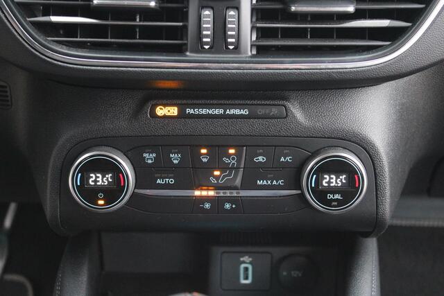 Ford FOCUS Wagon 1.0 EcoBoost Hybrid Titanium X Business Led/Camera/Navi