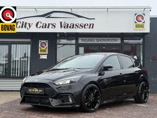 ford-focus-2.0-st-3-rs-look-251-pk-