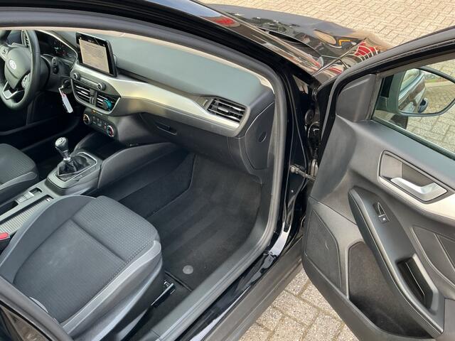 Ford FOCUS 1.0 ECOB. TREND BUSINESS EDITION