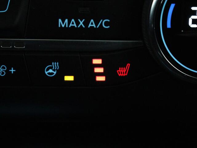 Ford FOCUS 1.0 EcoBoost Hybrid Active Business | Panoramadak | Stoelverwarming | Trekhaak | Comfortstoelen | Camera | Carplay | Keyless | Full LED | Navigatie