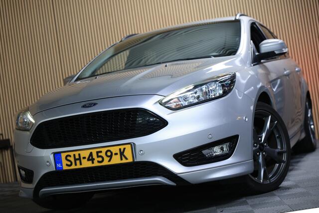 Ford FOCUS Wagon 1.5 ST-Line THAAK NAVI CAMERA CLIMA PDC PARKAss '18