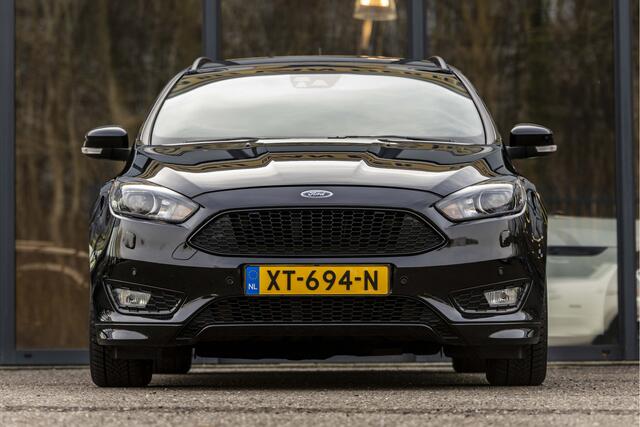 Ford FOCUS Wagon 1.5 ST-Line 182