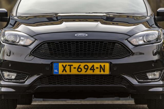 Ford FOCUS Wagon 1.5 ST-Line 182