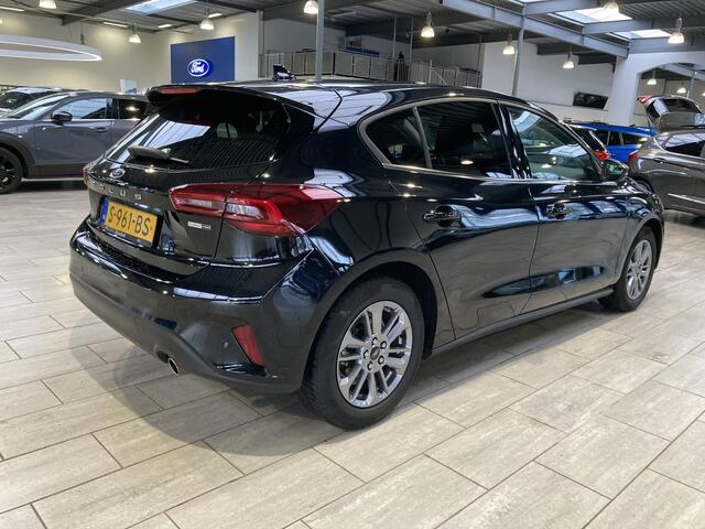 Ford FOCUS EcoBoost Hybrid 125 pk Titanium | Groot scherm I Sync 4 I Climate I Navi I Cruise | Apple Carplay draadloos