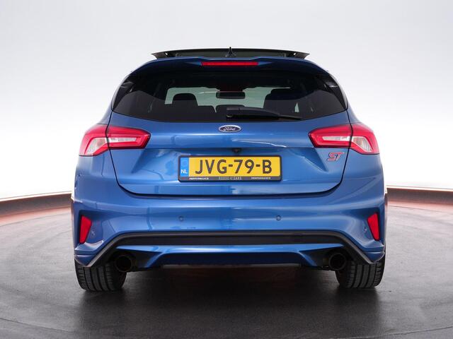Ford FOCUS ST-3 2.3 280pk PERFORMANCE PACK |launch control|sper diff|head-up|panoramadak|B&O|Apple Carplay|blind spot|elek. stoelen|parkeersensoren|19"|