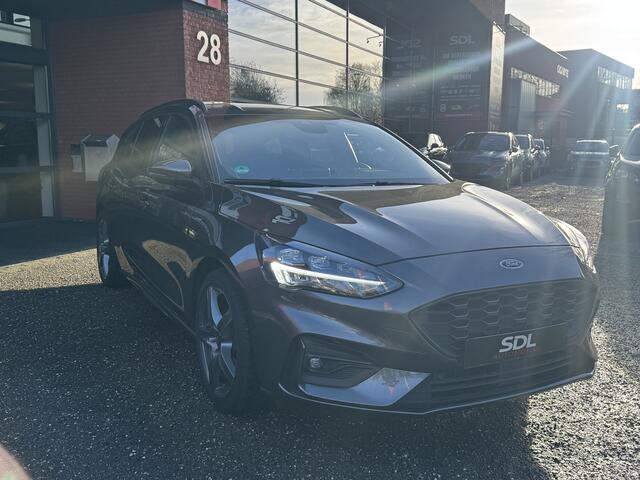 Ford FOCUS Wagon 1.5 EcoBoost ST Line Business // NAVI // PDC V+A // CLIMA // STOELVERWARMING // ADAPTIVE CRUISE //