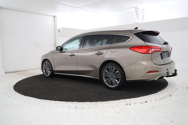 Ford FOCUS Wagon 1.5 EcoBlue Vingale Panorama, Leer, Xenon, Climate, Trekhaak