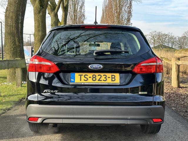 Ford FOCUS Wagon 1.0 Titanium