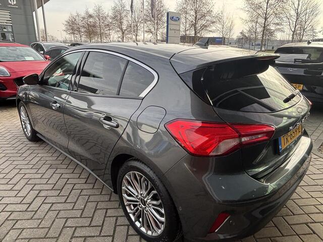 Ford FOCUS 1.0 EcoBoost Titanium Business 125pk | Adaptieve Cruise Control | LED verlichting | Camera | B&O Sound | Winterpakket | Navigatie | Climate Control