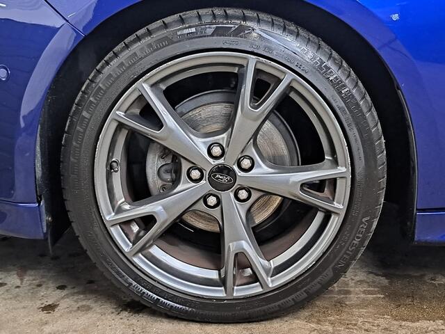 Ford FOCUS Wagon 1.0 ST-Line + NAVI