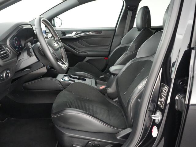 Ford FOCUS ST-3 PERFORMANCE PACK 2.3 280pk AUTOMAAT |dealer onderhouden|sper diff|launch control|HUD|el. stoelen|Apple Carplay|BLIS|parkeer camera|winterpack|19"|