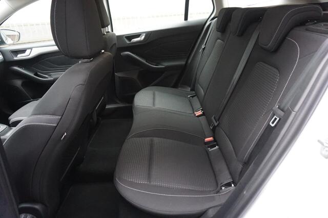 Ford FOCUS Wagon 1.0 EcoB.125PK Hybrid Business/Camera/1e Eigenaar/ 100%Onderhouden.