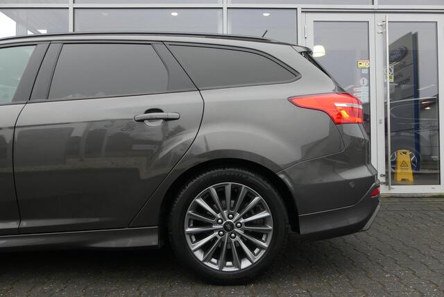 Ford FOCUS Wagon 1.5 EcoBoost ST-Line TREKHAAK AFNEEMBAAR (1.500KG), WINTER PACK, CRUISE, CLIMA, NAVI, PDC V&A, APPLE CARPLAY/ANDOIRD AUTO, 128.532KM