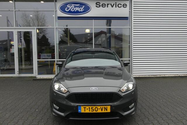 Ford FOCUS Wagon 1.5 EcoBoost ST-Line TREKHAAK AFNEEMBAAR (1.500KG), WINTER PACK, CRUISE, CLIMA, NAVI, PDC V&A, APPLE CARPLAY/ANDOIRD AUTO, 128.532KM
