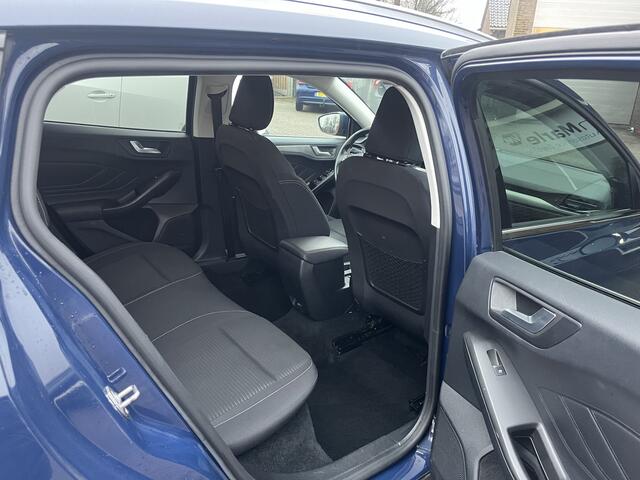 Ford FOCUS Wagon 1.0 EcoBoost Titanium Business TREKHAAK CLIMA NAVI KEYLESS