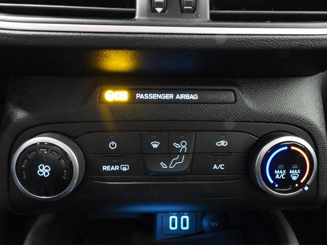 Ford FOCUS Wagon 1.0 EcoBoost Trend Business NAVI/CAMERA/TREKH./PDC/16"LMV!