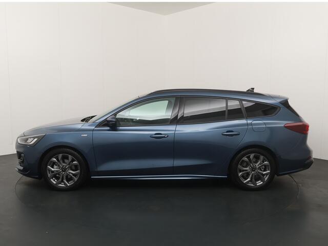 Ford FOCUS Wagon ST-Line X EcoBoost Hybrid 155 pk | Pano | Trekhaak | Adapt. cruise | Winter Pack | B&O | Keyless |