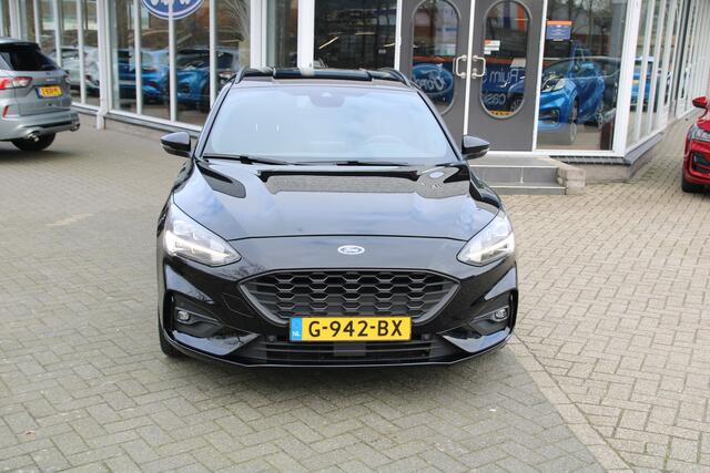 Ford FOCUS 1.5 EcoBoost 150 PK ST-Line WAGON TREKHAAK | 18-INCH | XENON | WINTER PACK