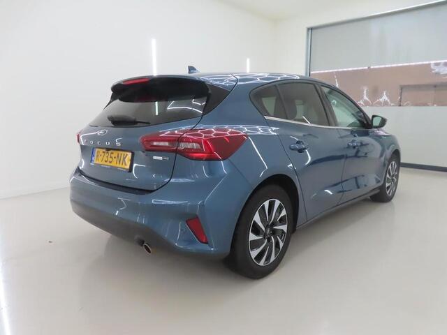 Ford FOCUS 125pk Titanium Navi Camera Winter & Parking pack Keyless Privacy Glass 5drs Dealeronderhouden