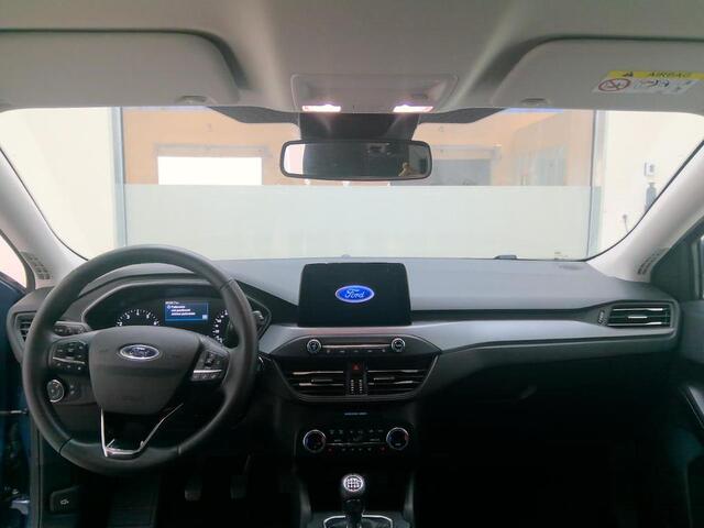 Ford FOCUS 125pk Titanium Navi Camera Winter & Parking pack Keyless Privacy Glass 5drs Dealeronderhouden