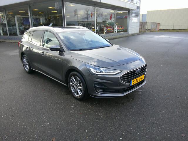 Ford FOCUS Wagon 1.0 EcoBoost Hybrid Titanium Staat in Hoogeveen