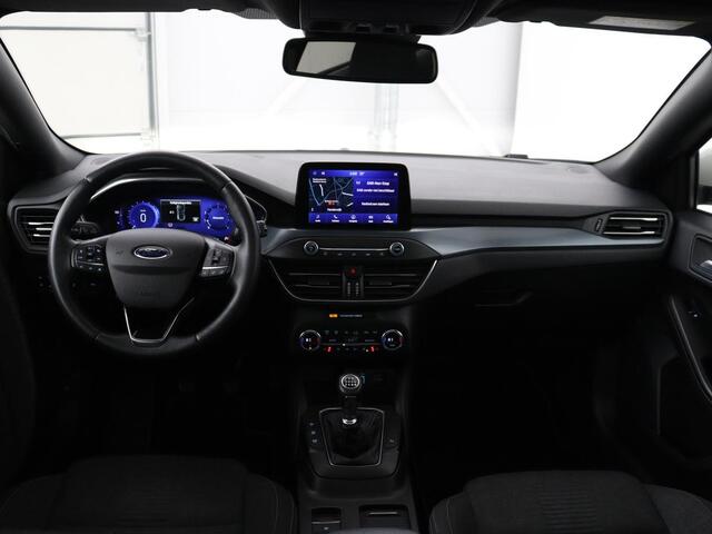 Ford FOCUS 1.0 EcoBoost Hybrid Active X | Panoramadak | Stoelverwarming | Adaptive cruise | Carplay | Camera | Keyless | Full LED | Navigatie | DAB | Bluetooth | Climate control