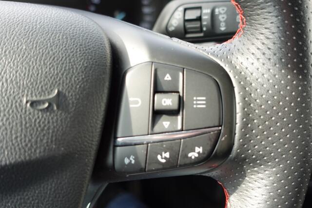 Ford FOCUS 1.0 ECOB. ST Line