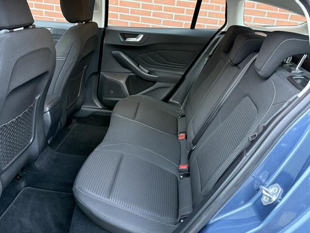 Ford FOCUS Wagon 1.0 EcoBoost Hybrid Titanium NAVI CLIMA CAMERA PDC STOELVERW