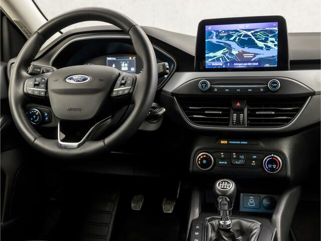 Ford FOCUS 1.0 EcoBoost Sport (APPLE CARPLAY, GROOT NAVI, PARKEERSENSOREN, SPORTSTOELEN, LED KOPLAMPEN, CRUISE, NIEUWE APK, NIEUWSTAAT)