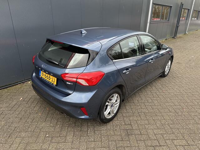 Ford FOCUS 1.0 EcoBoost Hybrid Trend Edition Business | Camera | Apple carplay / Android Auto |