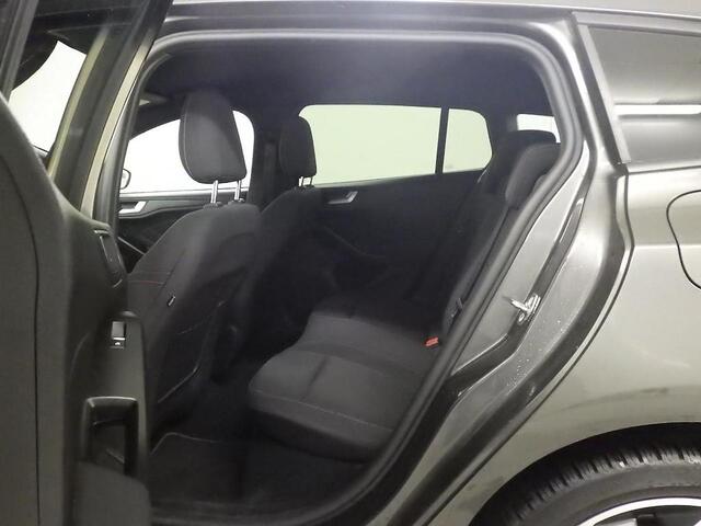 Ford FOCUS 1.0 ECOBOOST ST LINE BUSINESS I WINTERPAKKET I ADAPTIVE CRUISE CONTROL I P-CAMERA I KEYLESS ENTRY