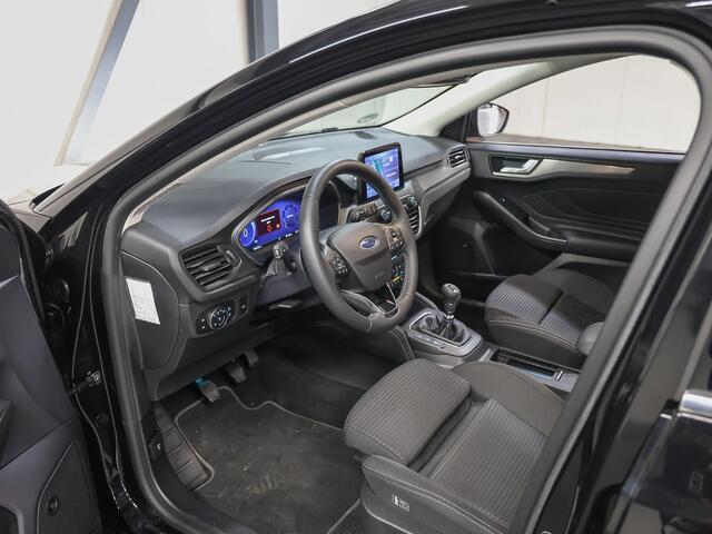 Ford FOCUS Wagon 120PK Titanium X | AppleCarplay/Android Auto | Winterpack | B&O Sound | Dodehoekdetectie | Camera | Electrische klep | Navigatie | Cruise Control | Parkeersensoren | Privacy Glass | Isofix |