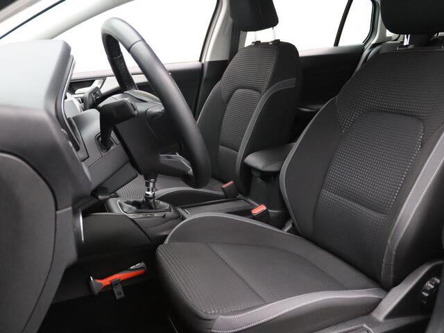 Ford FOCUS Wagon 1.0 EcoBoost Trend Edition Business 100pk Airco | Cruise | Navi | Parkeersens. v+a