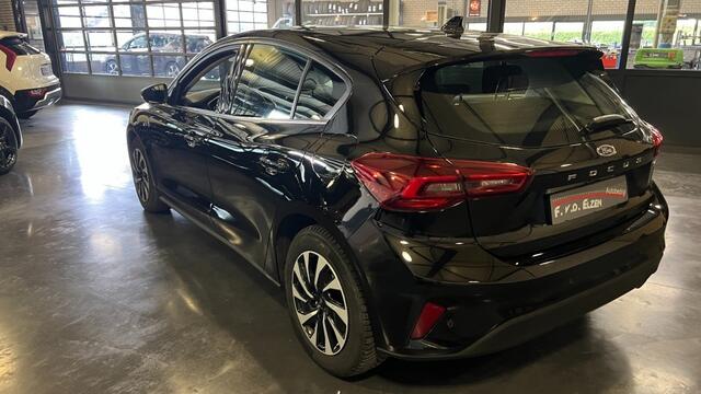 Ford FOCUS 1.0 AUTOMAAT Titanium Hybride