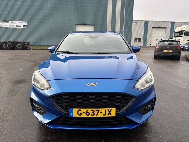 Ford FOCUS Wagon 1.0i EcoBoost Titanium ST-Line Automaat 126 PK. EXPORT !!! Motor loopt onregelmatig !! 1.051,- BPM terug !