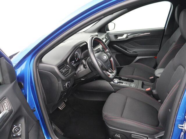 Ford FOCUS 1.0 EcoBoost ST Line | Automaat | Stoelverwarming | Adaptive cruise | B&O Sound | Carplay | Full LED | Camera | Navigatie | Airco | Bluetooth