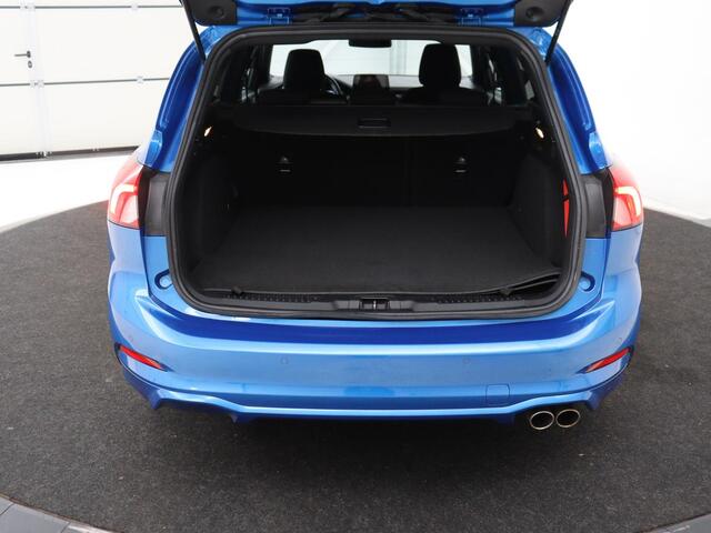 Ford FOCUS 1.0 EcoBoost ST Line | Automaat | Stoelverwarming | Adaptive cruise | B&O Sound | Carplay | Full LED | Camera | Navigatie | Airco | Bluetooth